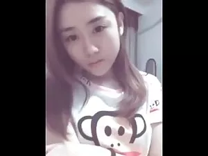 レッドはディックスを吸って、アヒルに尋ね ...